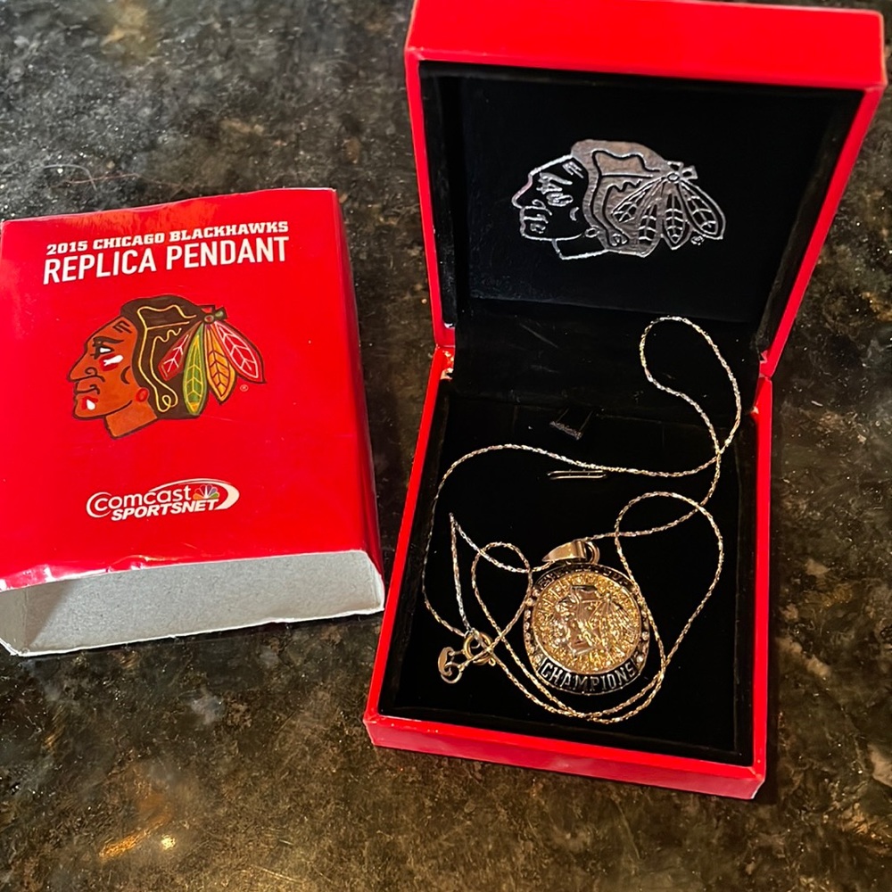 Chicago Blackhawks 2015 Replica Pendant
